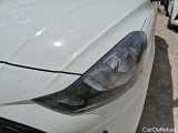  Hyundai  i10 HYUNDAI  / 2020 / 5P / berlina con portón 1.0 Klass #16