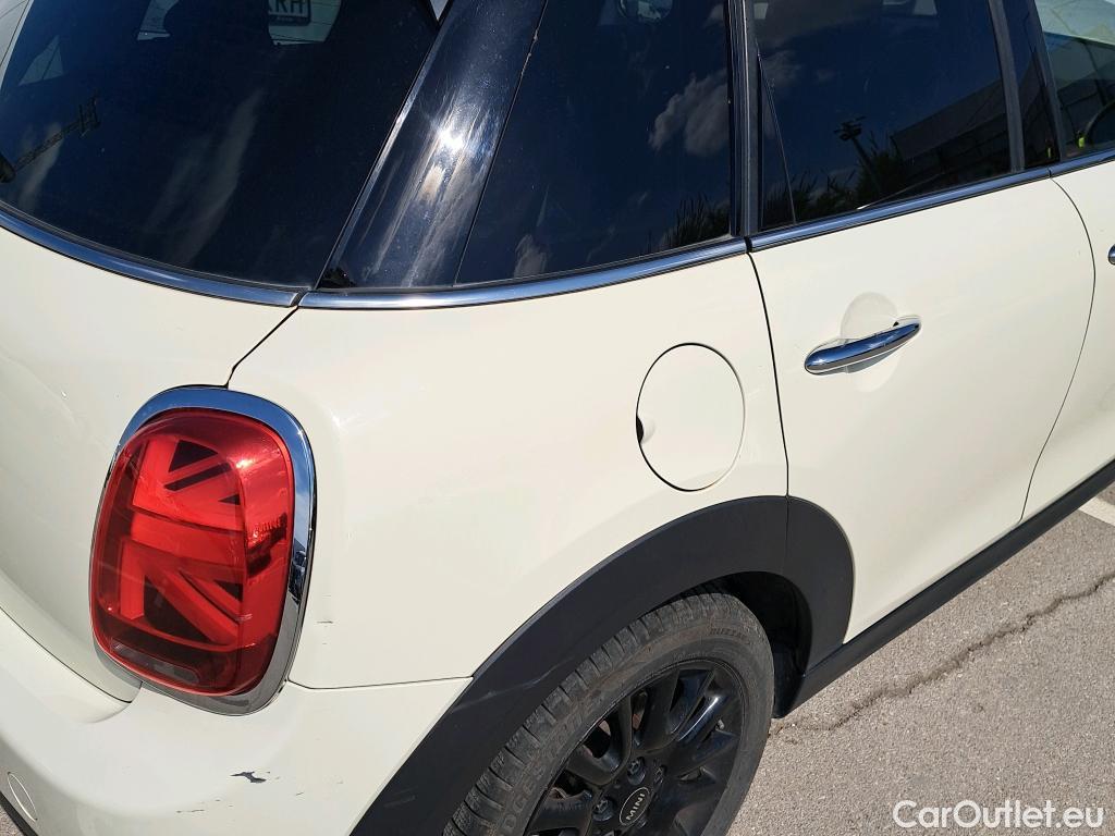  Mini  Cooper Mini 5p One 1.5 100CV MT6 E6dT #1