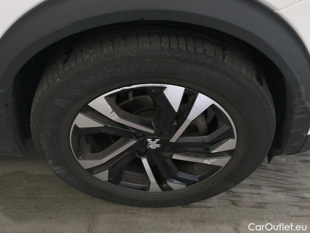 Peugeot  2008  Allure Pack 1.5 HDi 110CV MT6 E6d #7