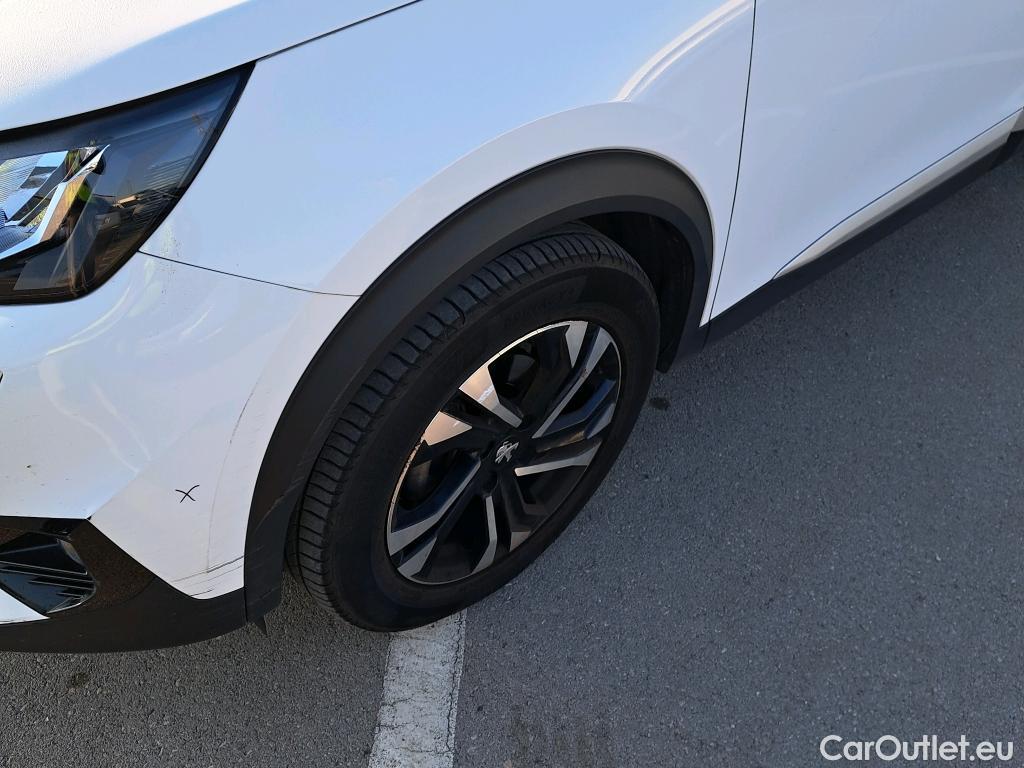  Peugeot  2008  Allure Pack 1.5 HDi 110CV MT6 E6d #19
