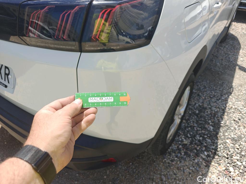  Land Rover  Discovery PEUGEOT 3008 / 2020 / 5P / todoterreno 1.5 BlueHDi 96kW (130CV) S&S Active Pack #31