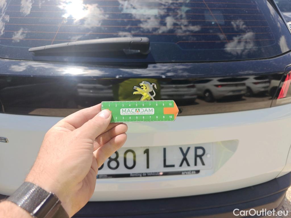  Land Rover  Discovery PEUGEOT 3008 / 2020 / 5P / todoterreno 1.5 BlueHDi 96kW (130CV) S&S Active Pack #25