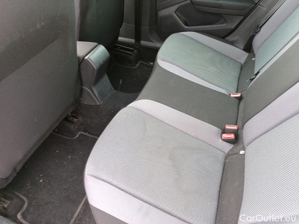  Seat  Arona  Style 1.0 TSI 95CV MT5 E6dT #17