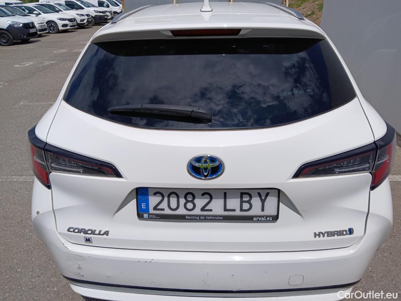  Toyota  Corolla TOYOTA  / 2019 / 5P / familiar 1.8 125H ACTIVE TECH E-CVT TOU SPORT #32