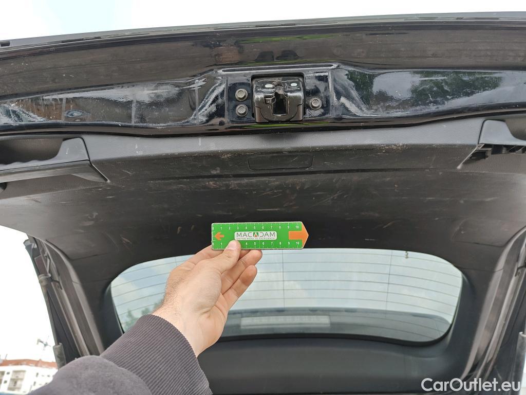  Toyota  RAV4 TOYOTA  / 2018 / 5P / todoterreno 2.5l 220H Advance #40