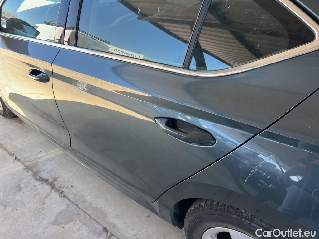  Skoda  Octavia  Berlina Ambition 1.5 TSI 150CV AT7 E6d #12