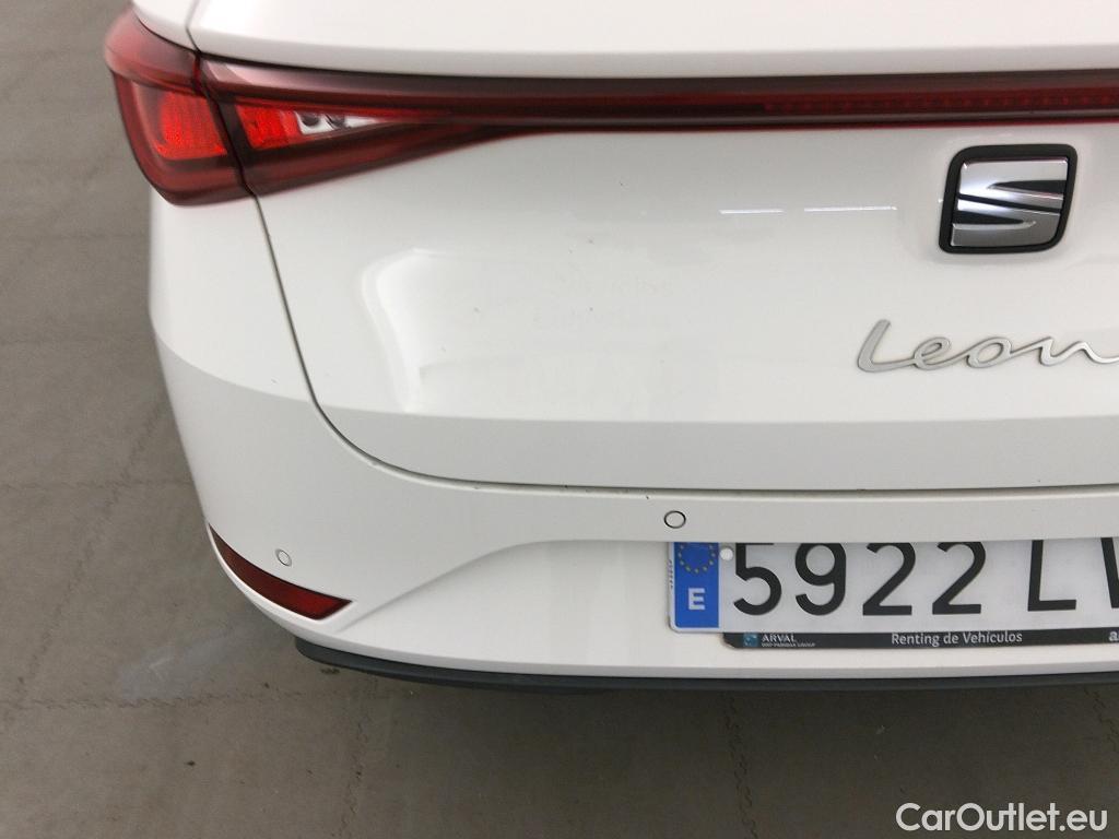  Seat  Leon  Sportstourer Style Go 2.0 TDI 115CV MT6 E6d #5