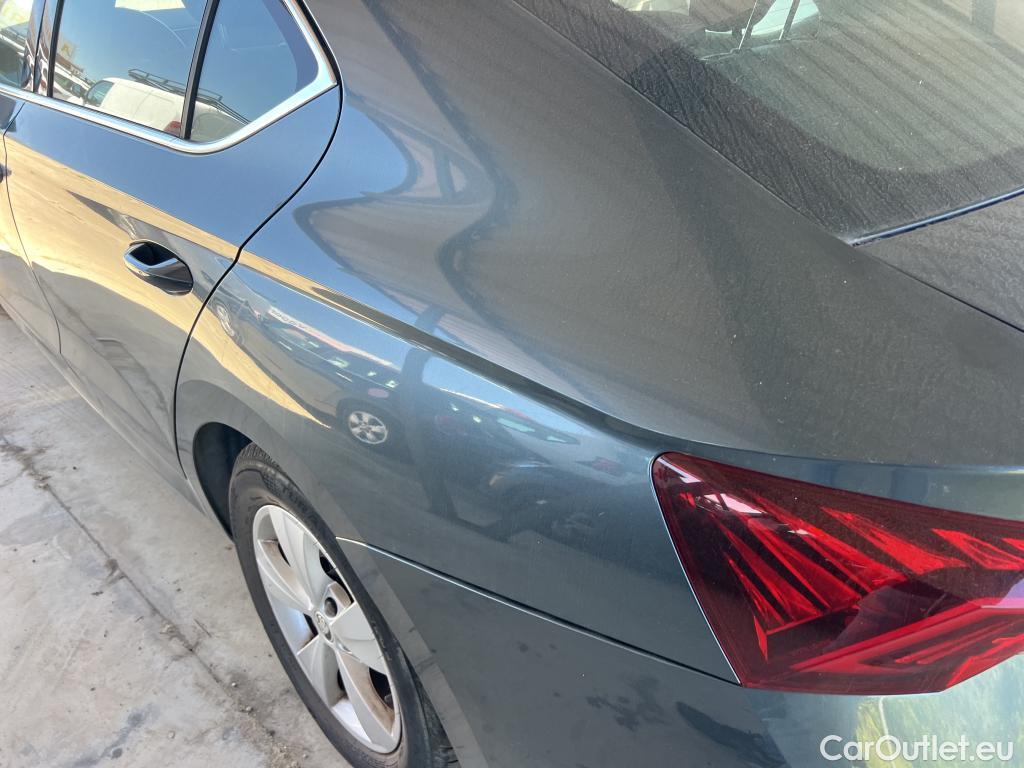  Skoda  Octavia  Berlina Ambition 1.5 TSI 150CV AT7 E6d #10
