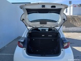  Toyota  Yaris TOYOTA  / 2020 / 5P / berlina con portón 1.5 120H Business Plus #8