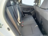  Toyota  Yaris TOYOTA  / 2020 / 5P / berlina con portón 1.5 120H Business Plus #7