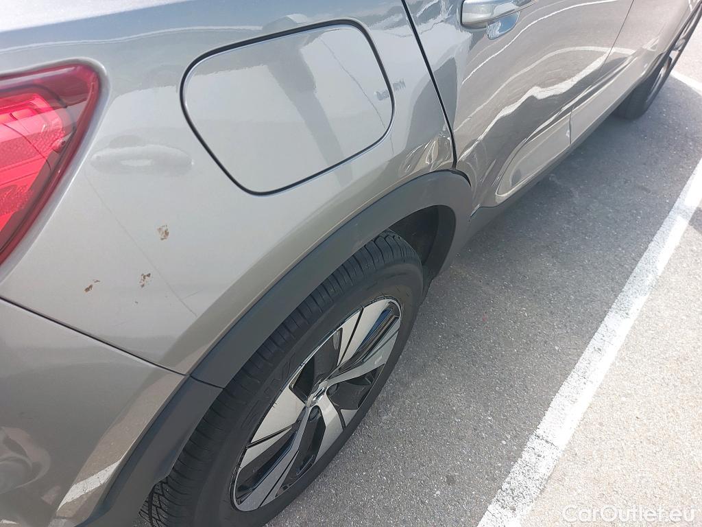  Volvo  XC 40 VOLVO XC40 / 2017 / 5P / todoterreno 1.5 T5 Twin Recharge Inscription Ex Auto #26