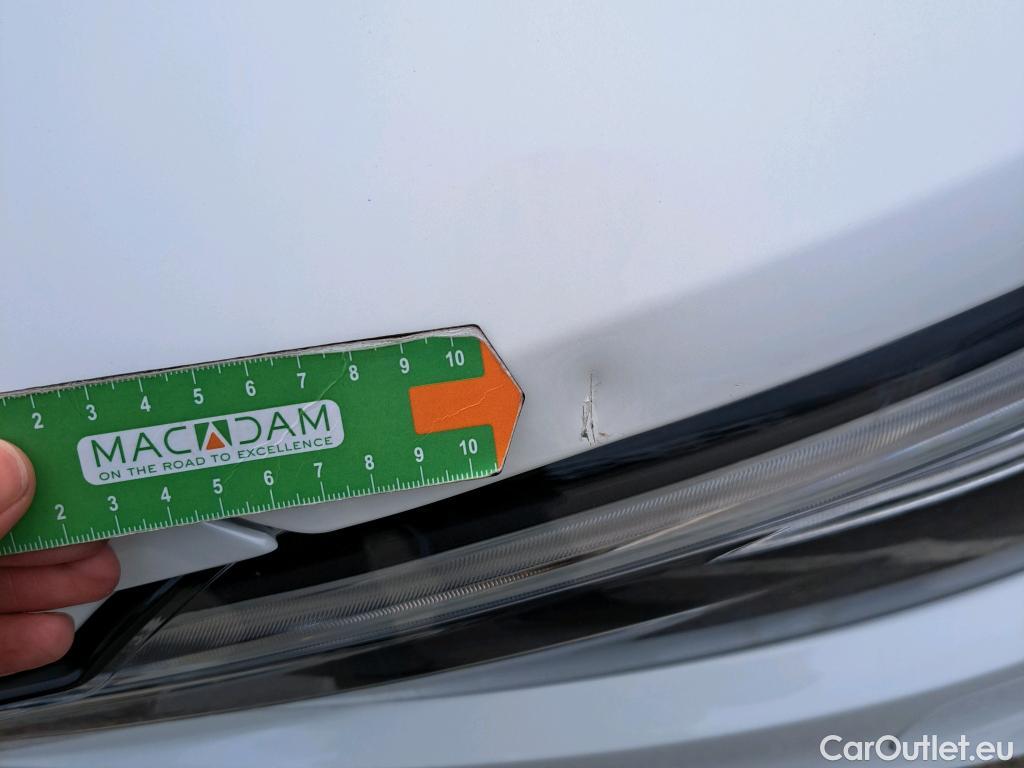  Volvo  S60 VOLVO  / 2019 / 4P / sedán Recharge T8 Ultimate Dark Auto #2