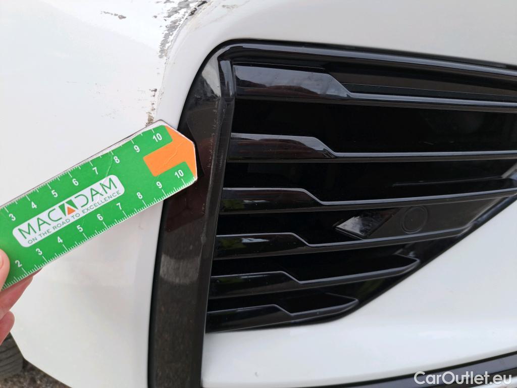  Volvo  S60 VOLVO  / 2019 / 4P / sedán Recharge T8 Ultimate Dark Auto #33