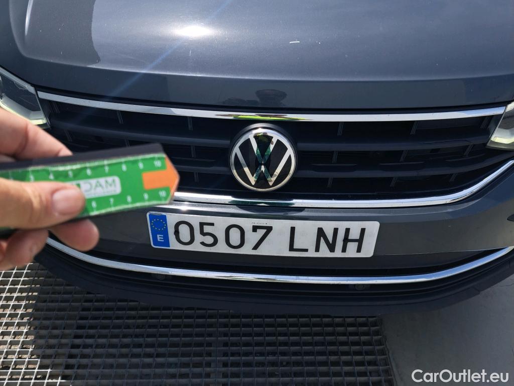  Volkswagen  Tiguan  Life 2.0 TDI 150CV AT7 E6d #3