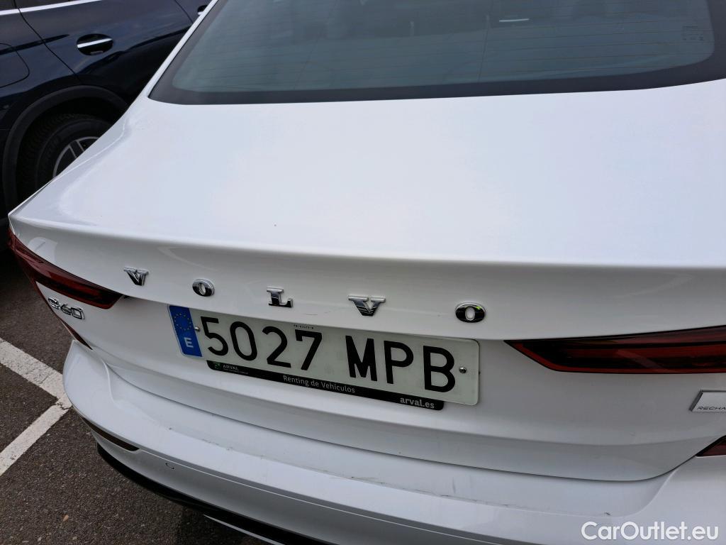  Volvo  S60 VOLVO  / 2019 / 4P / sedán Recharge T8 Ultimate Dark Auto #30