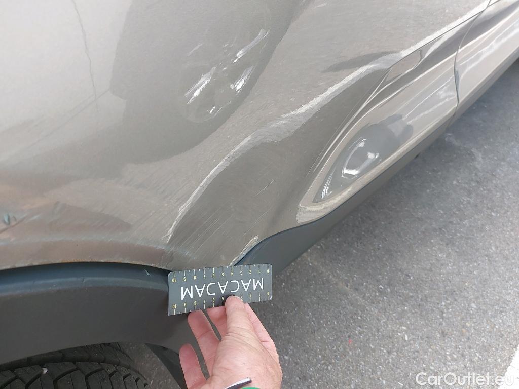  Volvo  XC 40 VOLVO XC40 / 2017 / 5P / todoterreno 1.5 T5 Twin Recharge Inscription Ex Auto #4