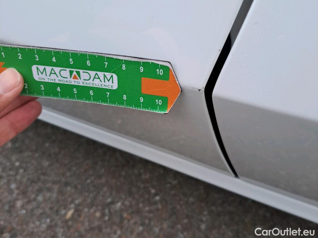  Volvo  S60 VOLVO  / 2019 / 4P / sedán Recharge T8 Ultimate Dark Auto #35