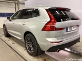  Volvo  XC60 B4 AWD Momentum Teknik Panorama Skinn H/K Drag Kamera Navi #4
