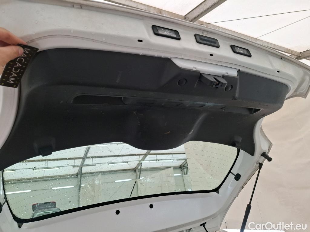  Citroen  C3  Société Feel Nav 1.5 BlueHDI 100CV BVM5 E6dT #18