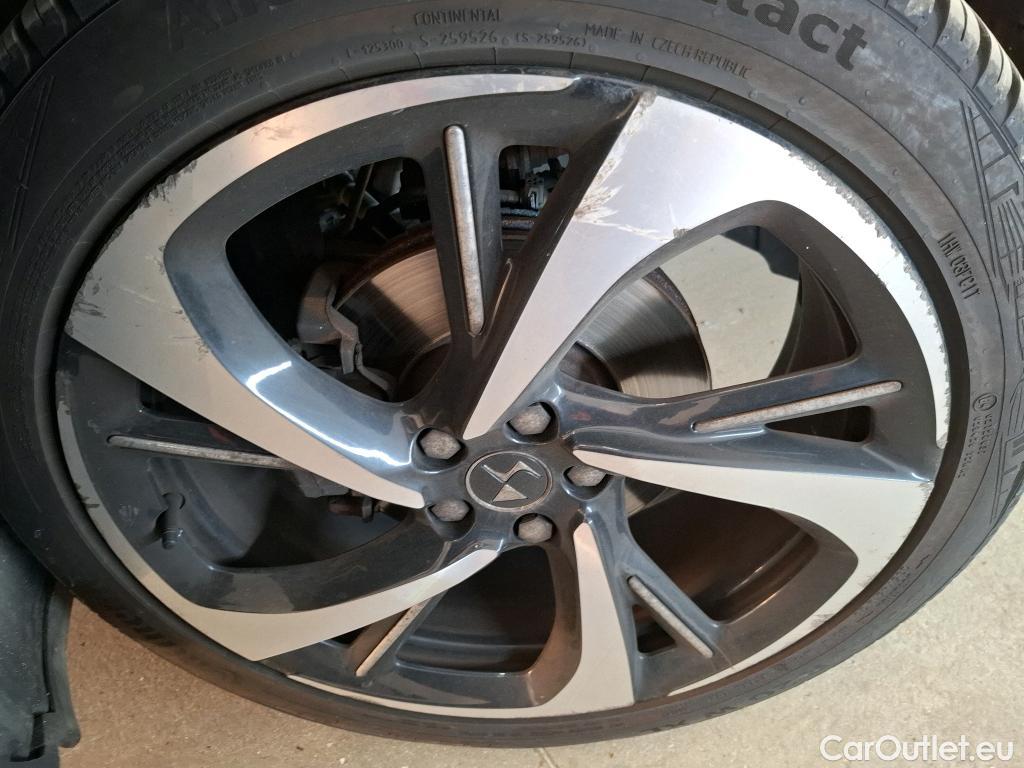  DS  DS7 7 Crossback Grand Chic 1.6 PureTech 225CV BVA8 E6d #10