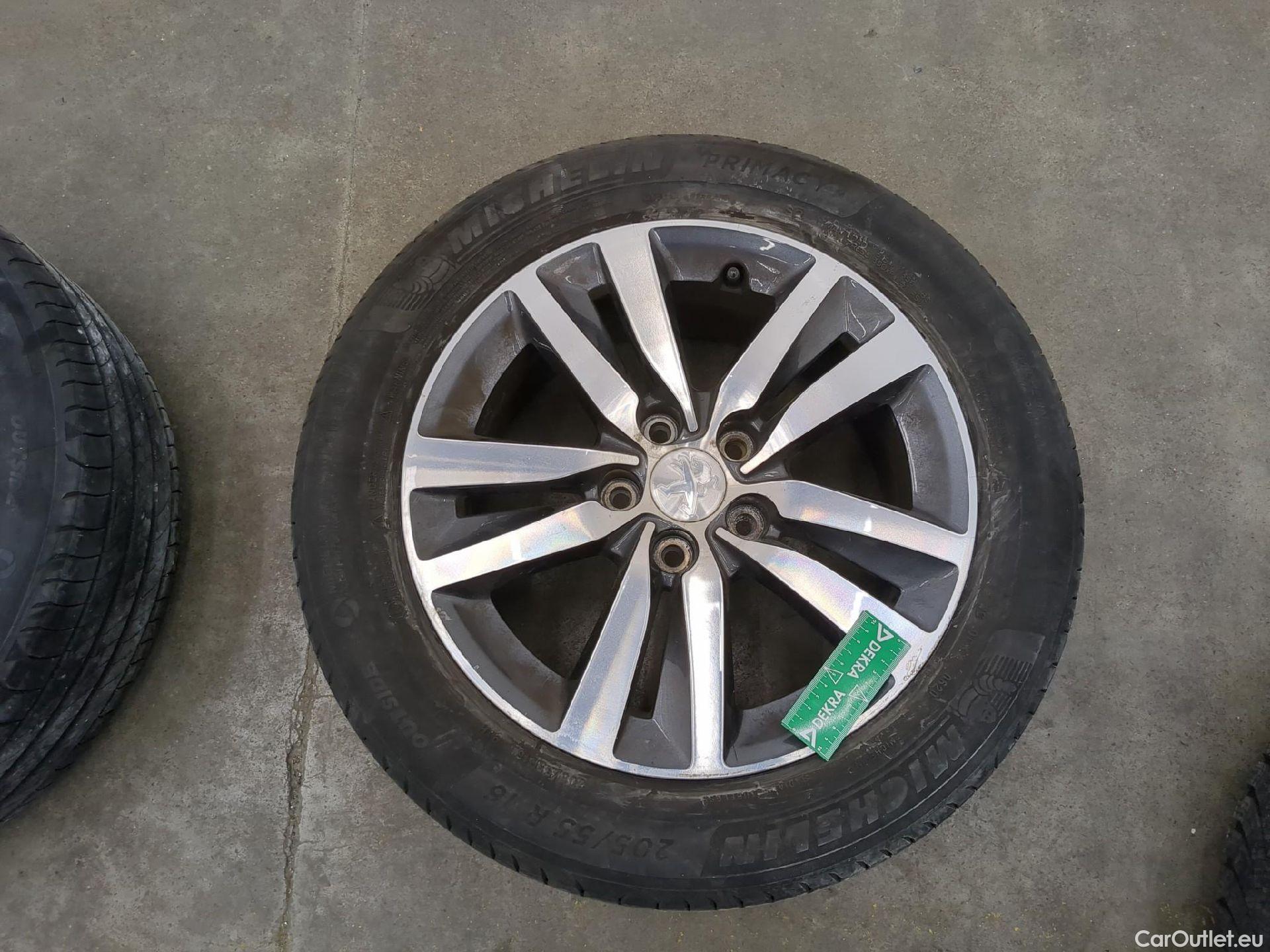  Peugeot  308  Allure Business 1.5 HDi 130CV BVM6 E6d #41