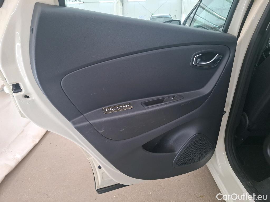  Renault  Captur RENAULT  5p Crossover Business dCi 90 #9