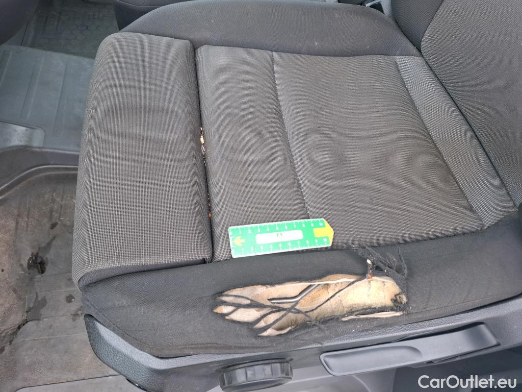  Volkswagen  Crafter  Fourgon Fourgon 35 mittellang mit Hochdach 4Motion 2.0 140CV BVM6 #8