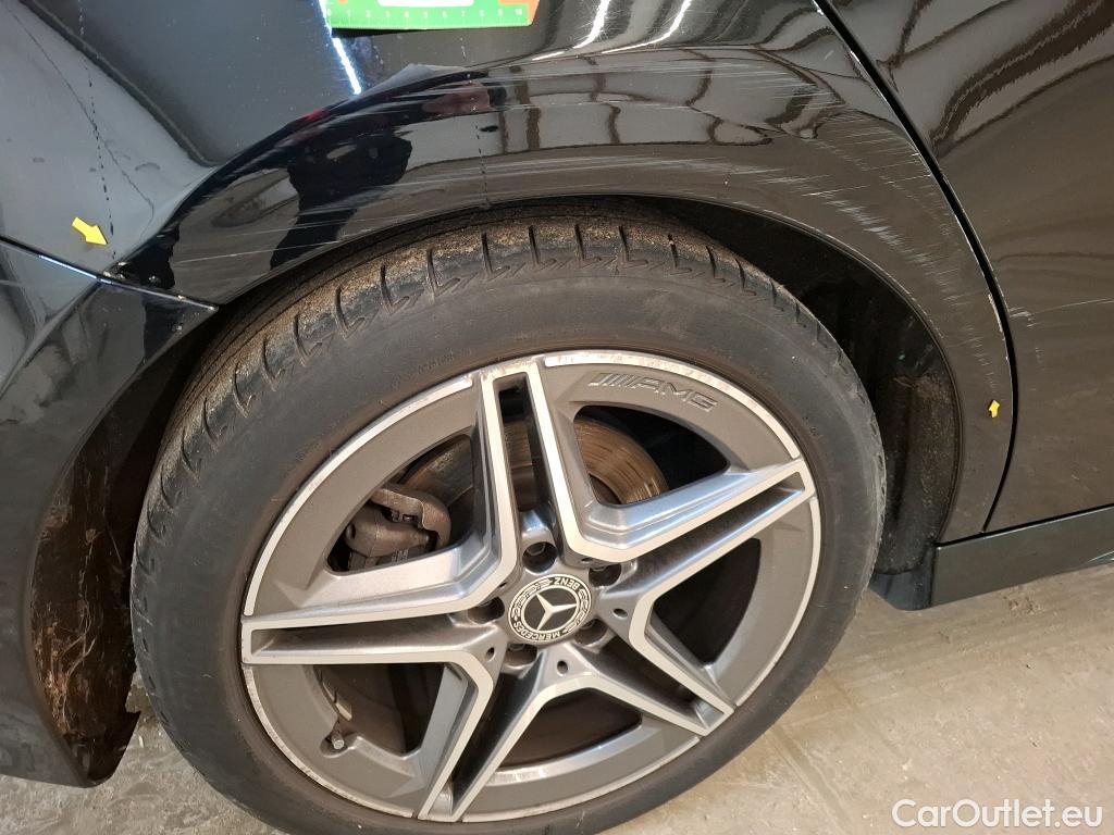  Mercedes  A-Klasse MERCEDES-BENZ Classe A Compact / 2018 / 5P / Berline A 200 AMG Line 7G-DCT #3