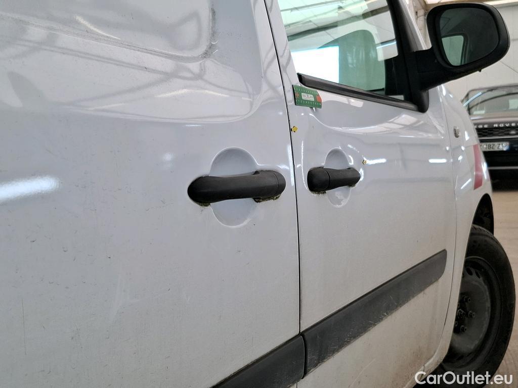  Renault  Kangoo  II Express Extra (Série Spéciale) 1.5 dCi 95CV BVM6 E6dT / MOTEUR NEUF (VIA GTIE CONSTRUCTEUR / 85577 KM)
 #5