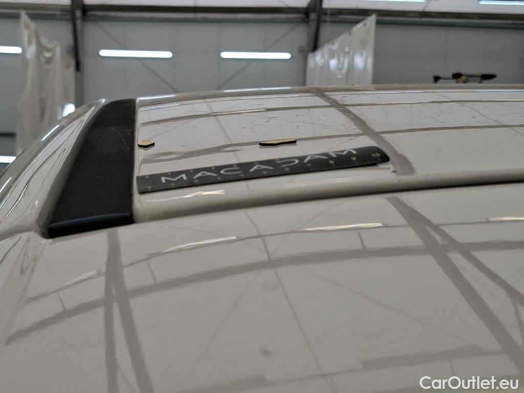  Renault  Captur RENAULT  5p Crossover Business dCi 90 #13