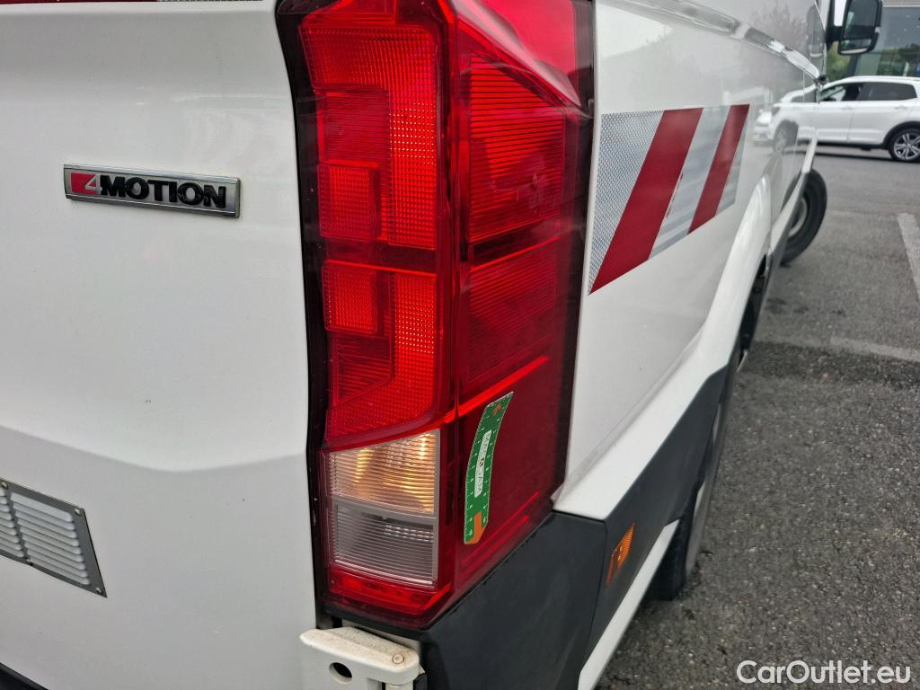  Volkswagen  Crafter  Fourgon Fourgon 35 mittellang mit Hochdach 4Motion 2.0 140CV BVM6 #12