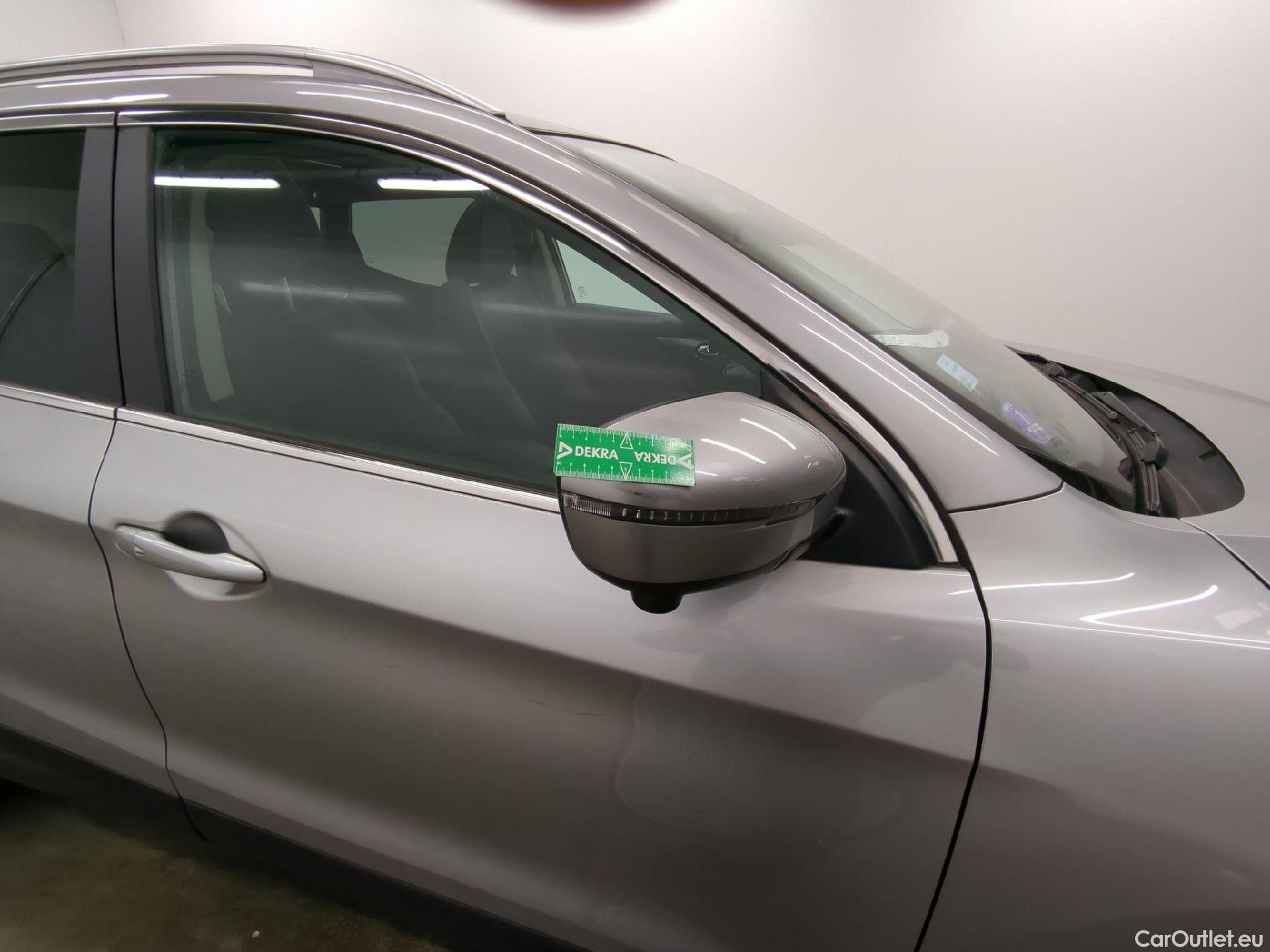  Nissan  Qashqai NISSAN  5p Crossover 1.2 DIG-T 115 Tekna #23