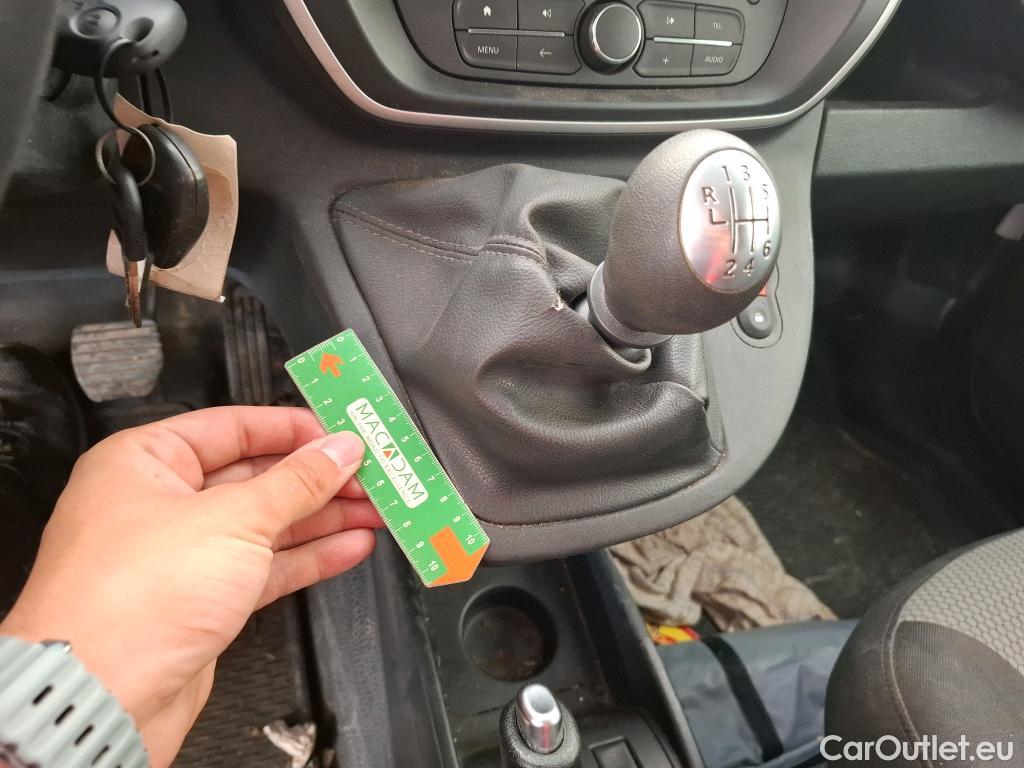  Renault  Kangoo  II Express Extra (Série Spéciale) 1.5 dCi 95CV BVM6 E6dT / MOTEUR NEUF (VIA GTIE CONSTRUCTEUR / 85577 KM)
 #19