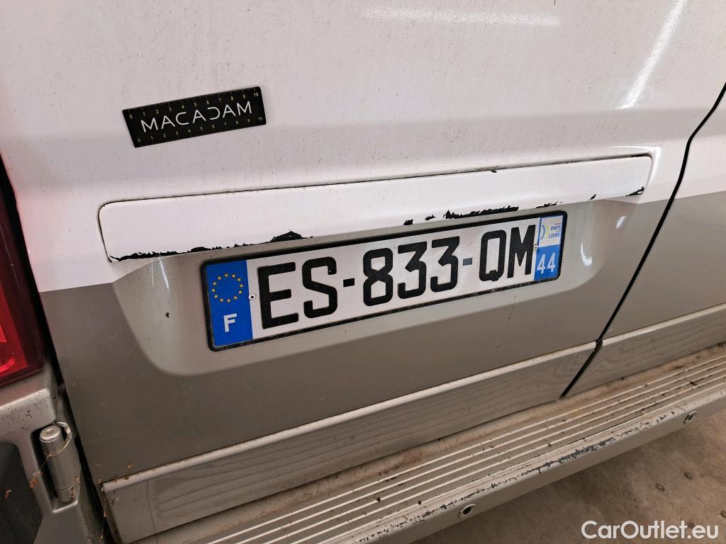  Citroen  Jumper CITROEN - VU 4p VNA 33 L3H2 BlueHDi 110 BVM6 Clubfourgon tôlé #42