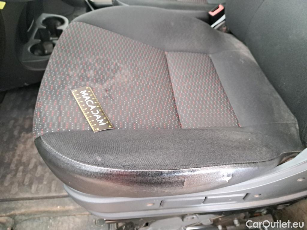  Citroen  Jumper CITROEN - VU 4p VNA 33 L3H2 BlueHDi 110 BVM6 Clubfourgon tôlé #36