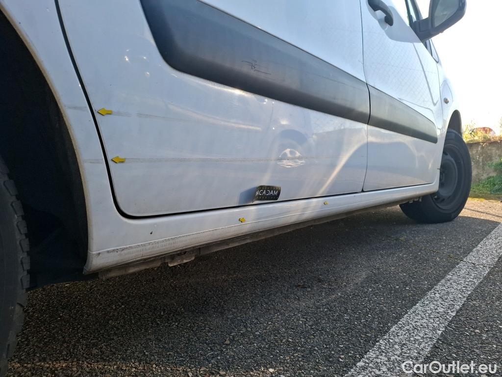  Citroen  Berlingo CITROEN  VU 3p EVL BlueHDi 100 S&S ETG6 Business20L1 fourgonnette #117