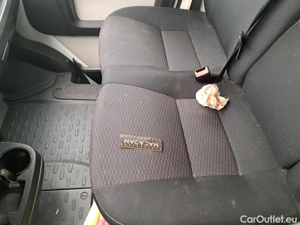  Citroen  Jumper CITROEN - VU 4p VNA 33 L3H2 BlueHDi 110 BVM6 Clubfourgon tôlé #46