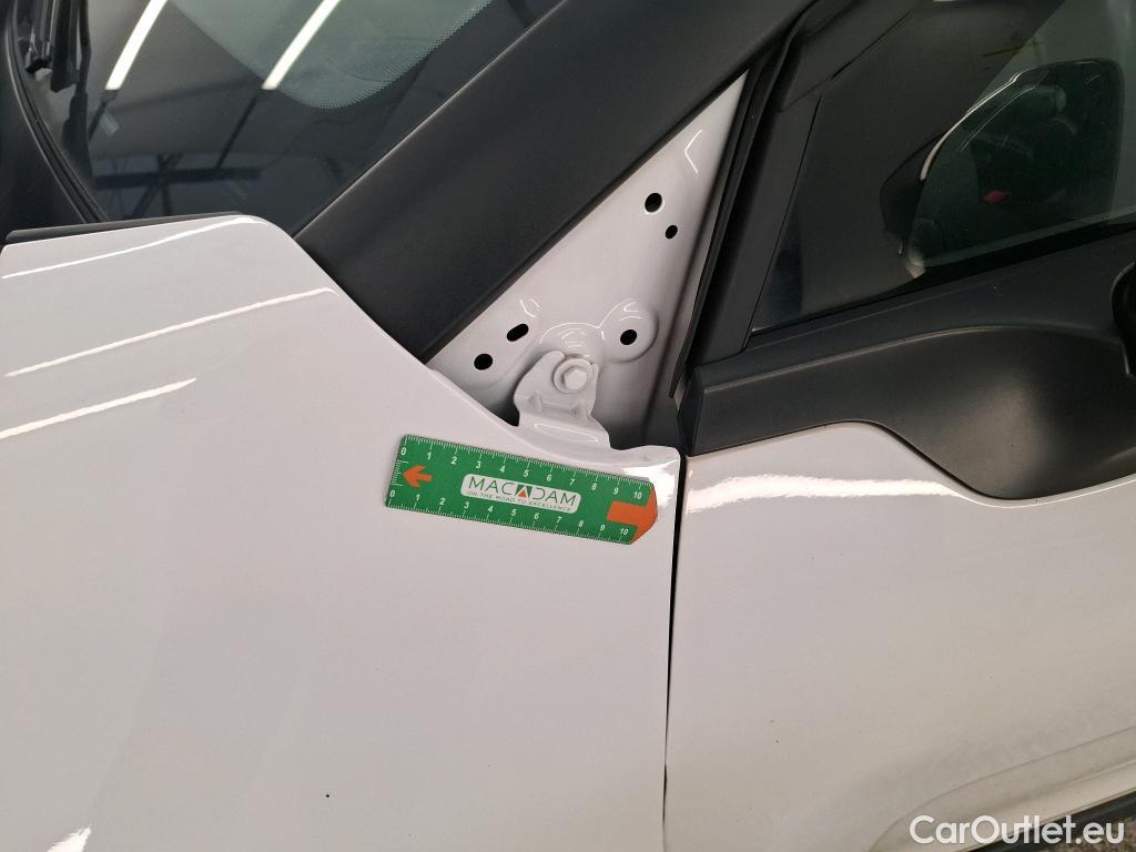  Citroen  C3  Société Feel Business R 1.5 BlueHDI 100CV BVM5 E6dT #26