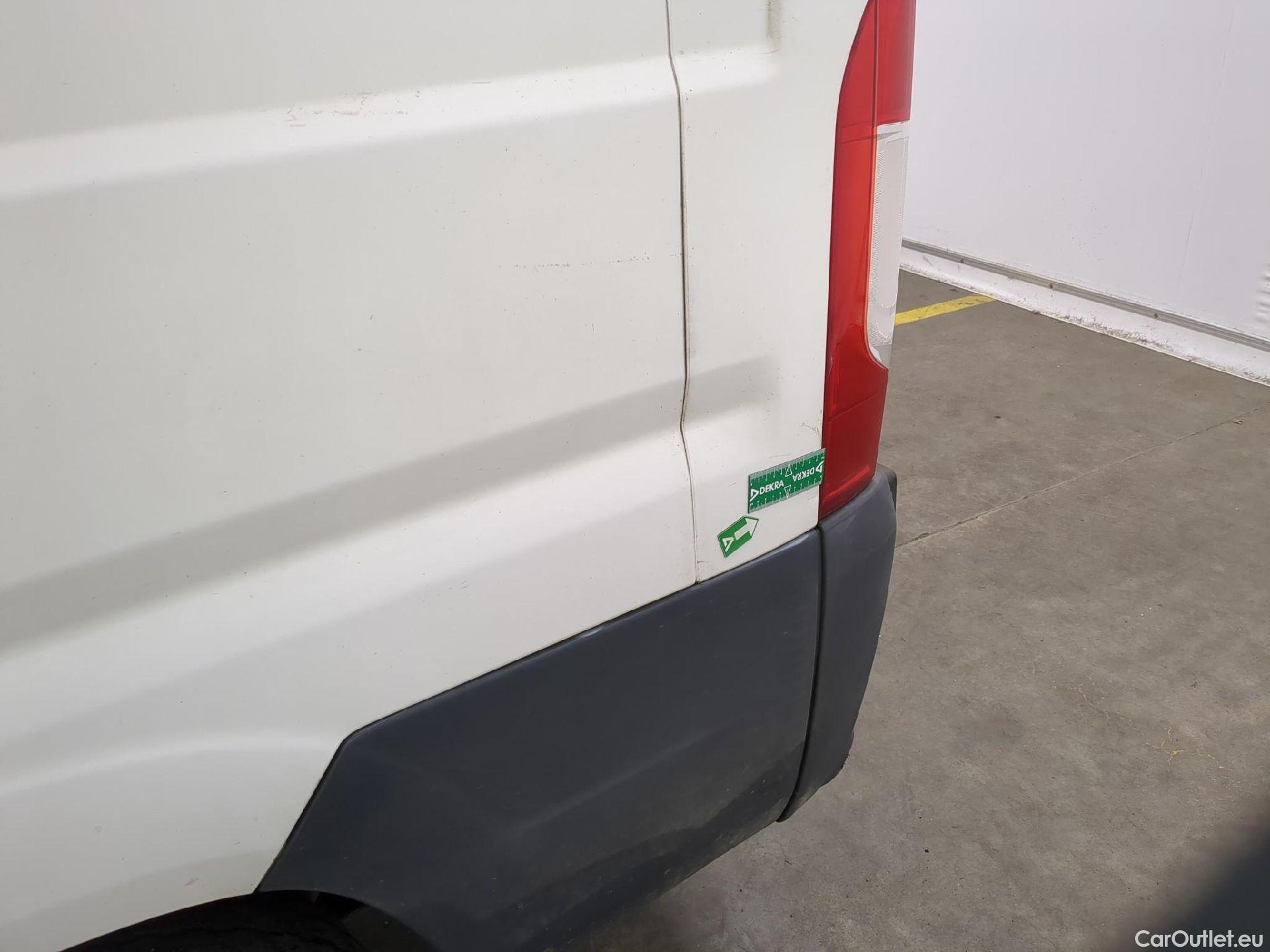  Peugeot  Boxer PEUGEOT  VU 4p Fourgon 2.0 BLUEHDI 130 PREMIUM PA 335 L2H2 #36