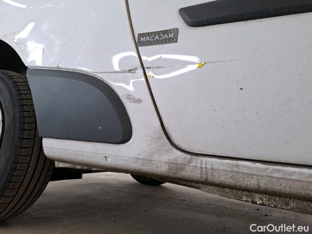  Renault  Kangoo  II Express Maxi Extra (Série Spéciale) 1.5 dCi 95CV BVM6 E6dT #26