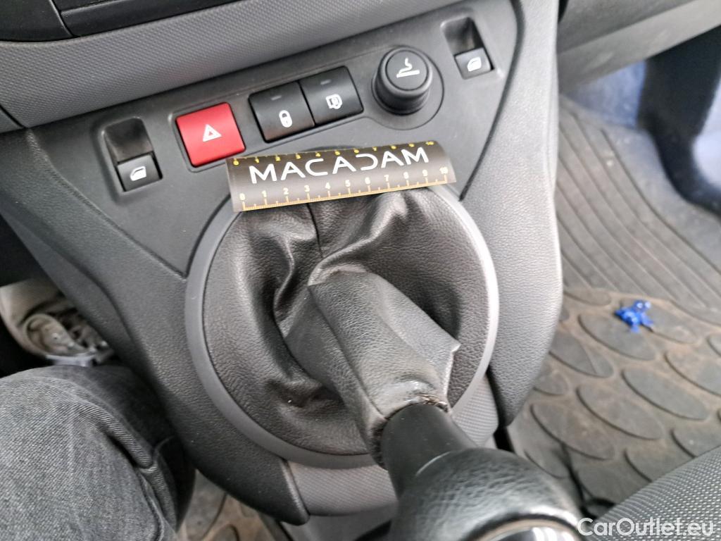  Peugeot  Partner  L1 Premium Pack 1.6 HDi 100CV BVM5 E6 #13
