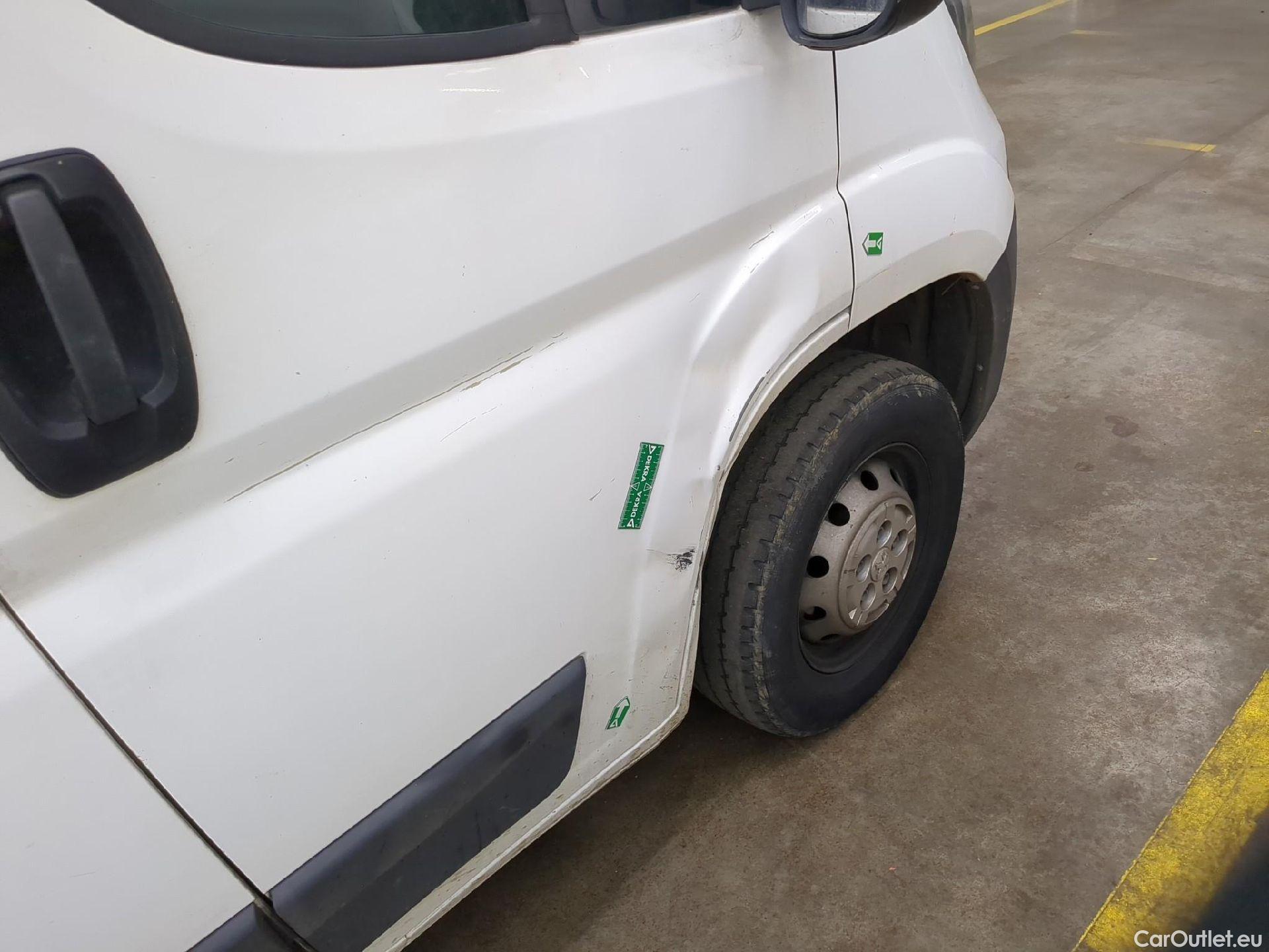  Peugeot  Boxer PEUGEOT  VU 4p Fourgon 2.0 BLUEHDI 130 PREMIUM PA 335 L2H2 #26