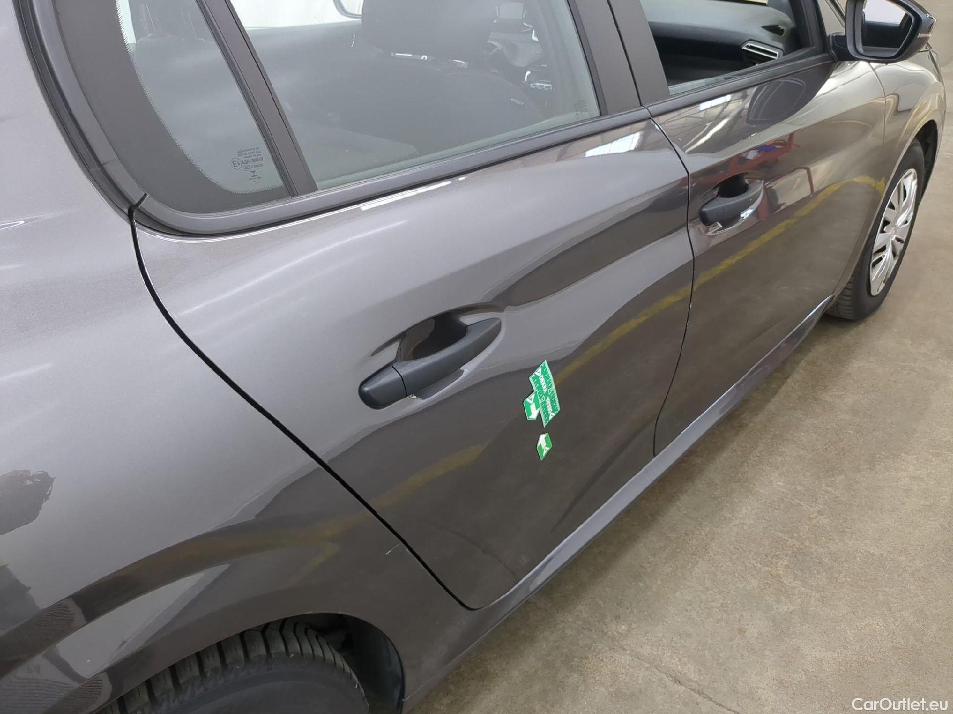  Peugeot  208  Premium 1.5 HDi 100CV BVM6 E6d #30