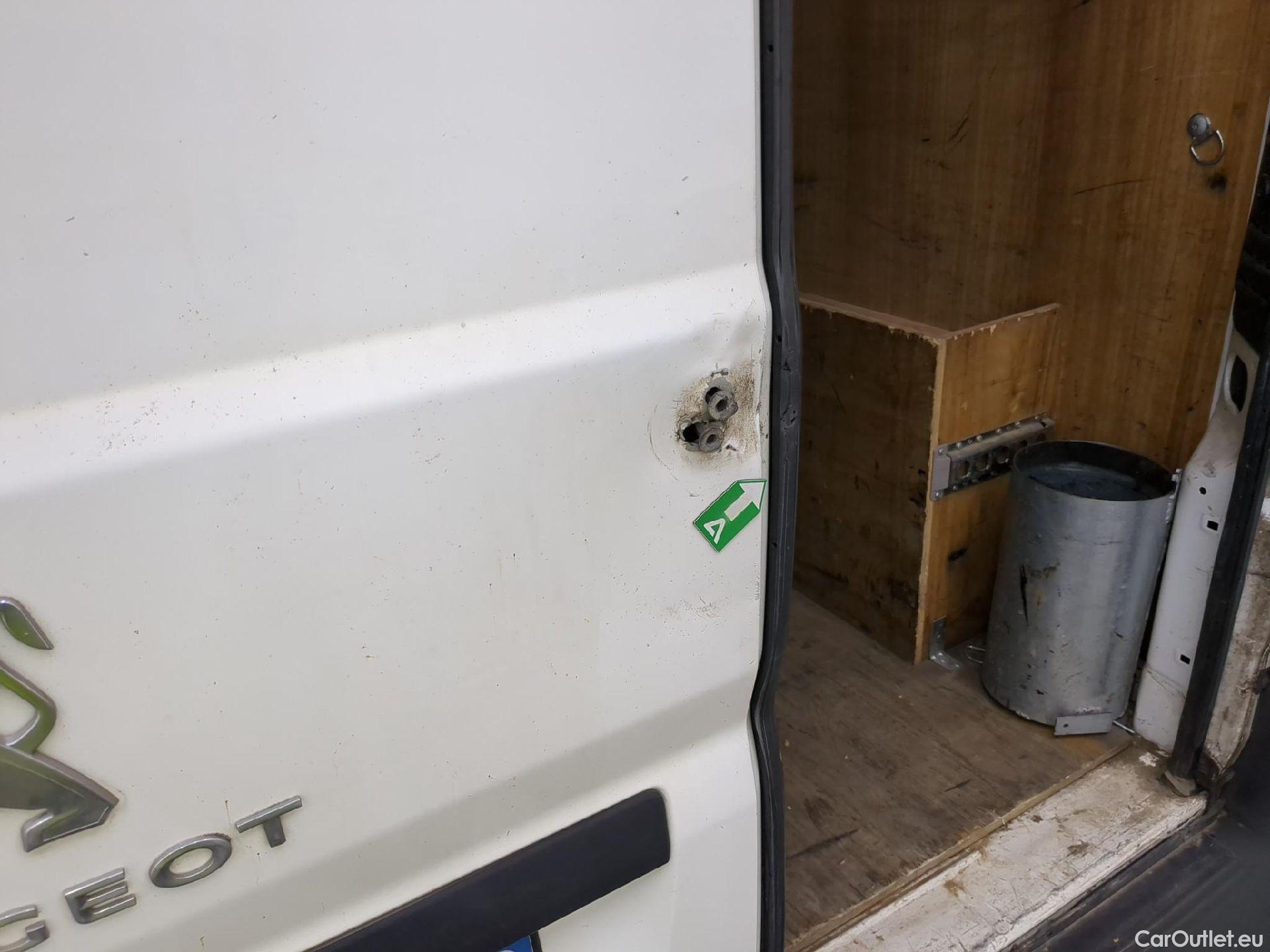  Peugeot  Boxer PEUGEOT  VU 4p Fourgon 2.0 BLUEHDI 130 PREMIUM PA 335 L2H2 #42