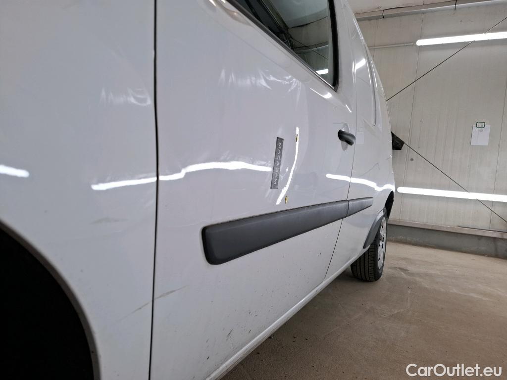  Renault  Kangoo  II Express Maxi Extra (Série Spéciale) 1.5 dCi 95CV BVM6 E6dT #32