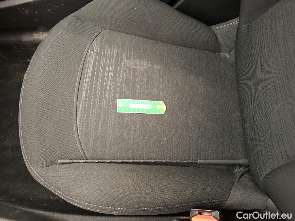  Peugeot  208  Affaire Premium Pack 1.6 HDi 75CV BVM5 E6 #17