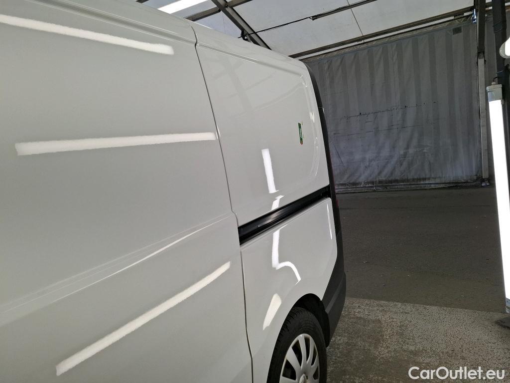  Renault  Trafic RENAULT  / 2019 / 4P / Fourgon tole FG GCF L1H1 1200 Energy dCi 170 EDC #8