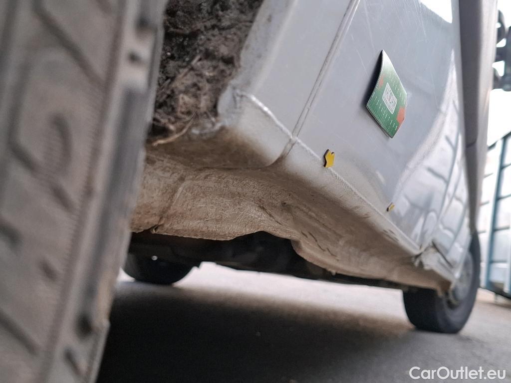  Renault  Master RENAULT  / 2019 / 4P / Fourgon tôlé CA Tr GCF F3500 L3H2 Energy dCi 150 #14