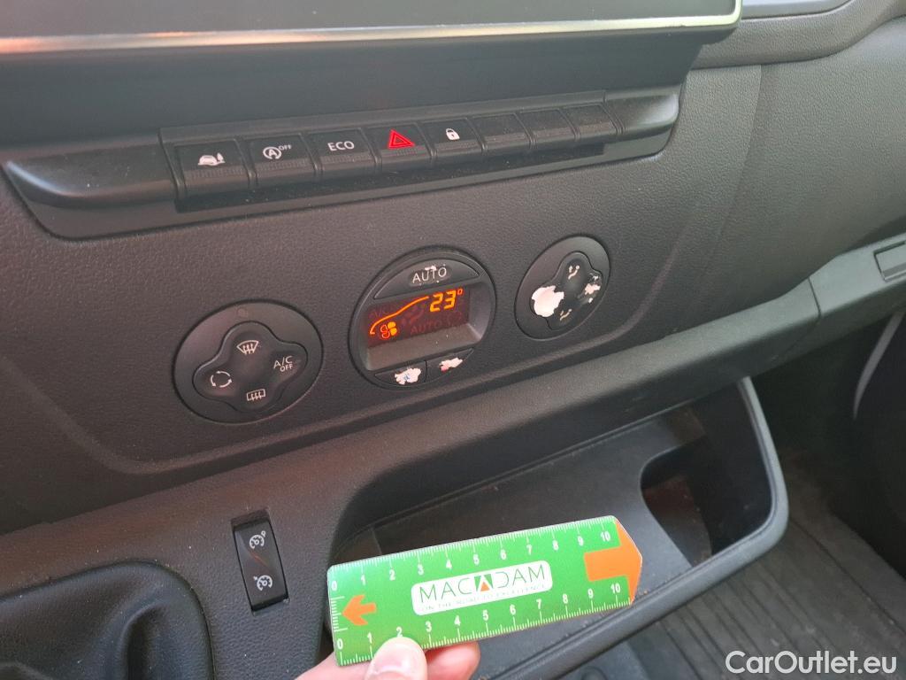  Renault  Master RENAULT  / 2019 / 4P / Fourgon tôlé CA Tr GCF F3500 L3H2 Energy dCi 150 #33