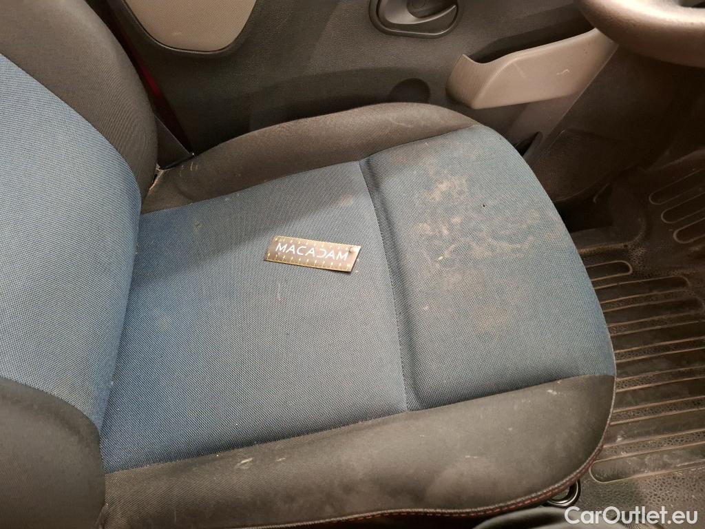  Renault  Master  III Fourgon L2H2 3 5 Grand Confort dCi 130CV BVM6 E6 #34